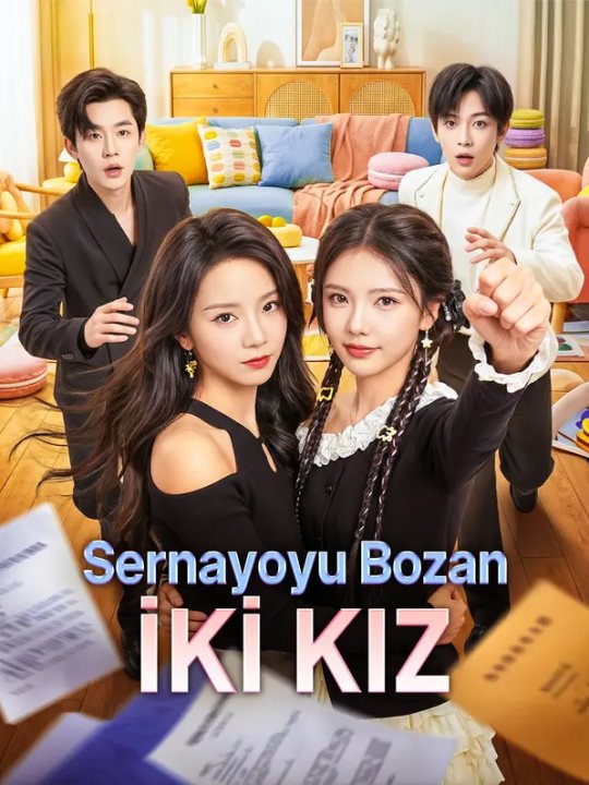 Senaryoyu Bozan İki Kız kapak